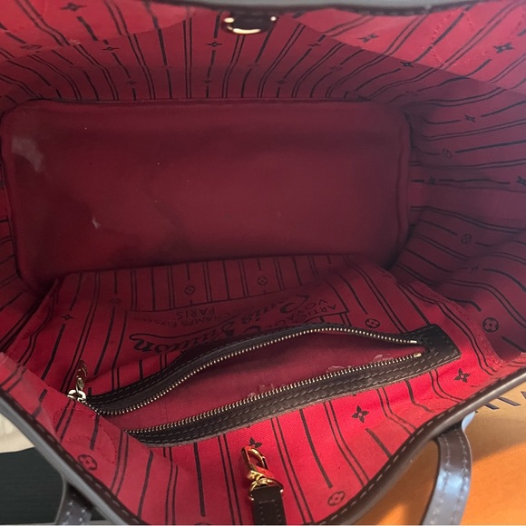 Louis Vuitton Neverfull MM - Picture 4 of 4